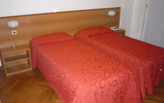 Hotel Apollo - photo 3