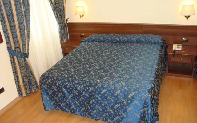 Hotel Mariano - photo 3