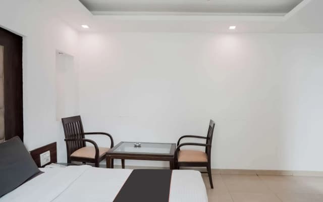 Oyo 79847 Collection O Hotel LS - photo 5