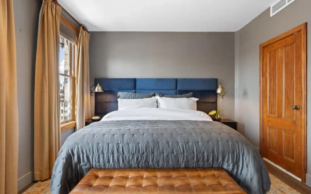 The Historic Blue Moon Hotel - NYC - photo 4