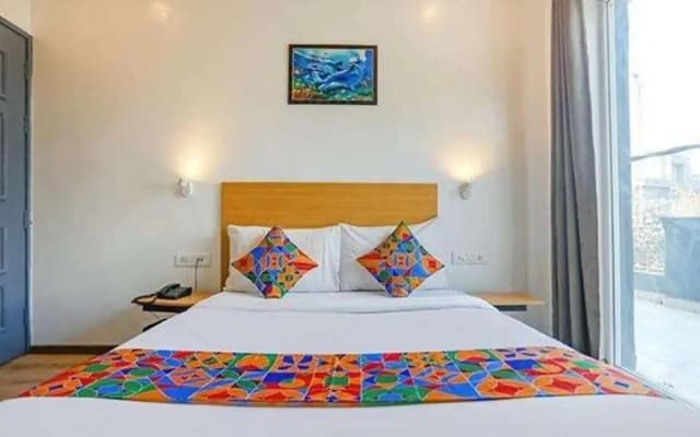 Hotel Yellow Chilli - photo 3