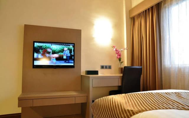 Hotel Bendahara @ Malacca City - photo 3