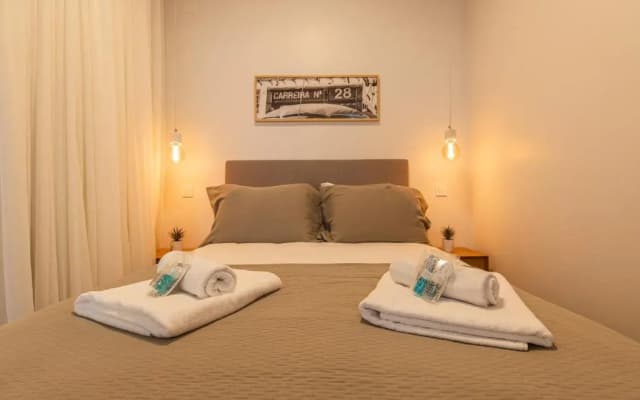 Upscale & Trendy flat in the Center - photo 3