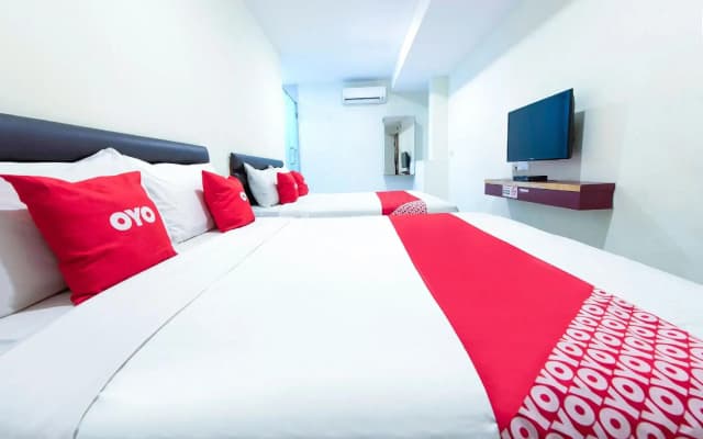 Oyo 90385 H3 Hotel - photo 4