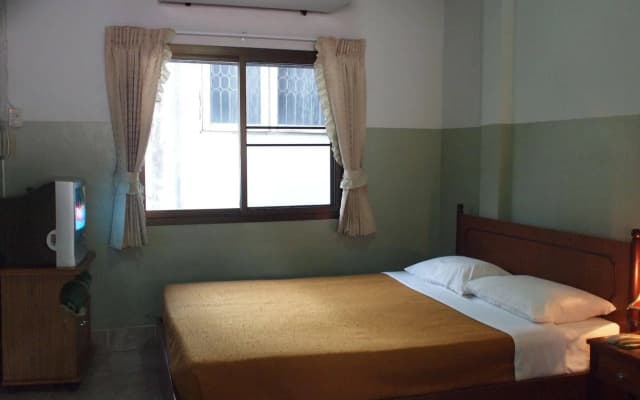 RoongRuang Hotel - photo 5
