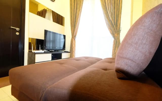 Homey Westmark Tanjung Duren Apartment near Taman Anggrek - photo 5