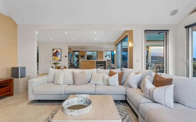 Sunset View Luxury 4 Bedrooms With Sauna - photo 5