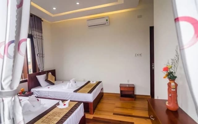 Lantern Villa - photo 3