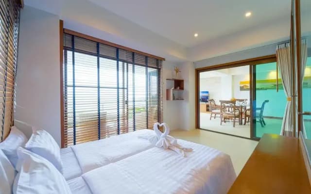 Beachfront 2 bed Condo with Seaview BW2 - photo 5
