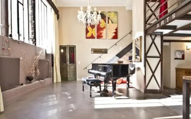 Cosy T3 in the Heart of Popincourt - photo 3