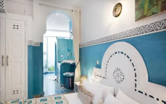 Riad Johara - photo 2