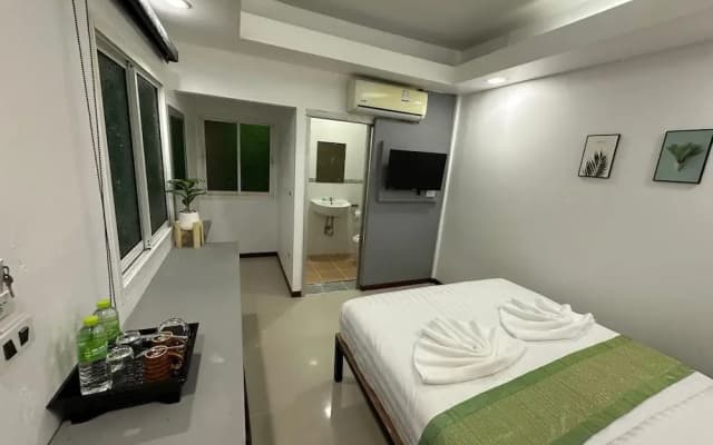 LimeTree Loft Guesthouse - photo 4