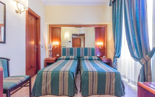 Raeli Hotel Floridia - photo 5