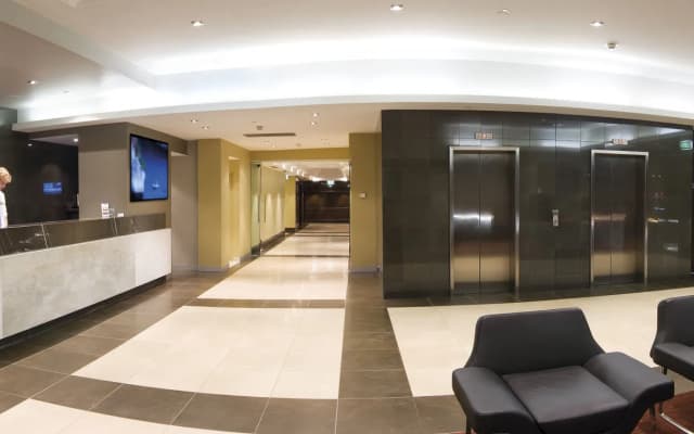 Atlantis Hotel - photo 2