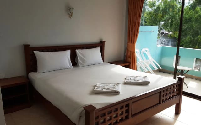 Holiday Guesthouse - photo 5