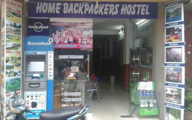 Home Backpackers Hostel - photo 3