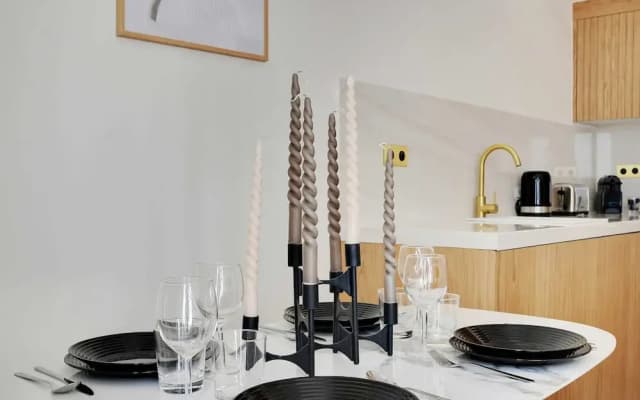 Modern Apartement Center of Paris Montmartre - photo 5