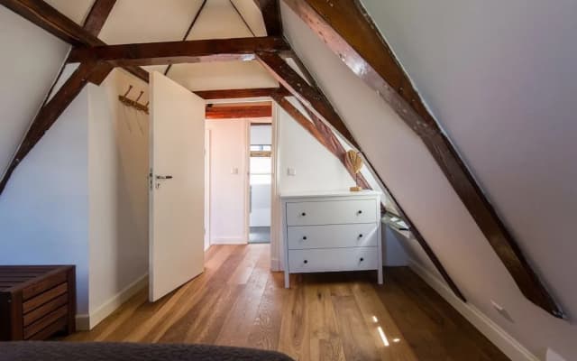 A'dam Center Bnb - photo 4