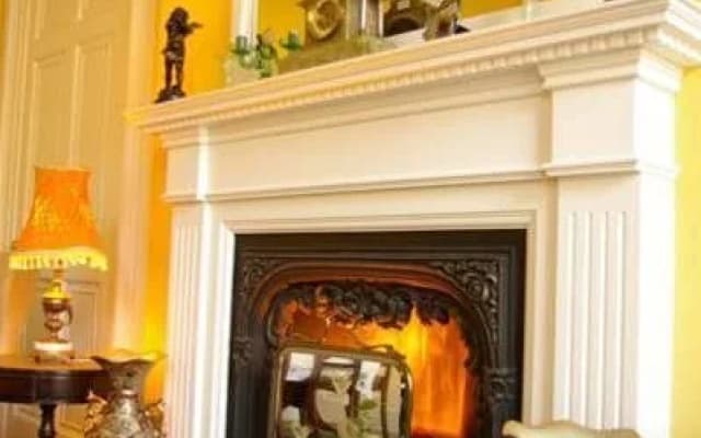 Garlands Guest House - photo 3