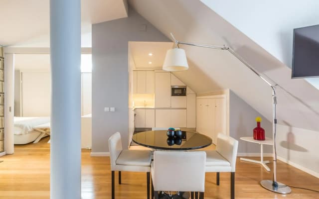 Baixa-Chiado Library Loft - photo 4