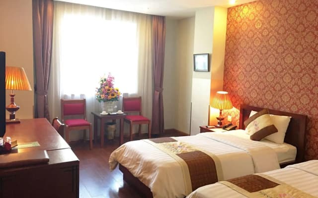 First Eden Hotel - photo 4