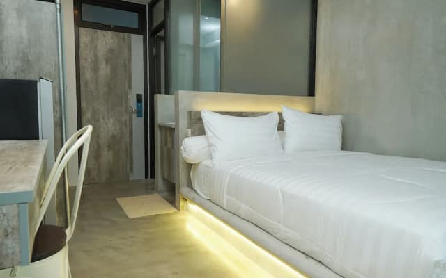 Dparagon Menteng - photo 2