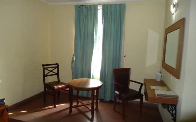 Indra Regent Hotel - photo 5