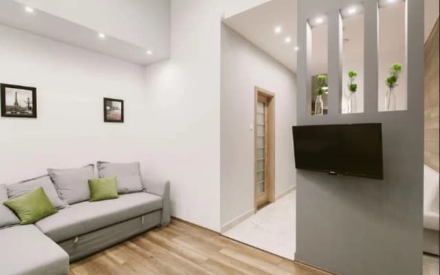 Apartment Life - photo 3