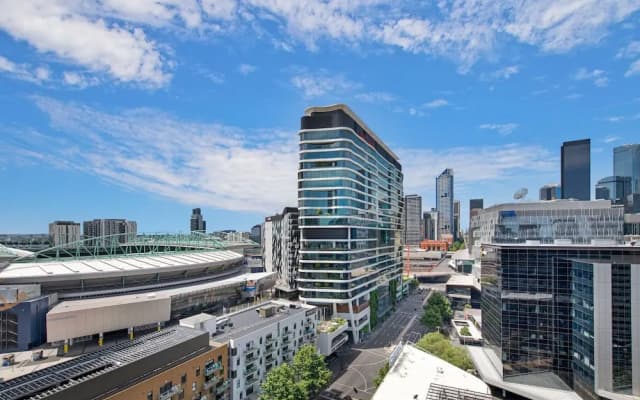 FARINA, 1BDR Docklands Apartment - photo 5