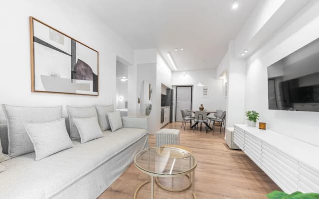 Phaedrus Living: Prosperity Residences Paradise - photo 4