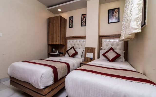 Hotel Delhi Darshan Dx - photo 3