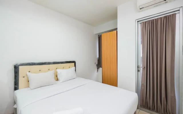 Comfortable And Homey Studio At Titanium Square Apartment - photo 2