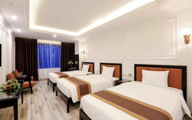 New Era Hotel & Spa - photo 4