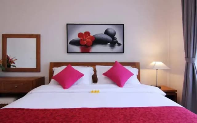 Amaryllis Kedewatan Villa - photo 3