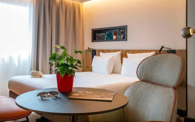 Novotel Nice Arenas Aeroport - photo 3