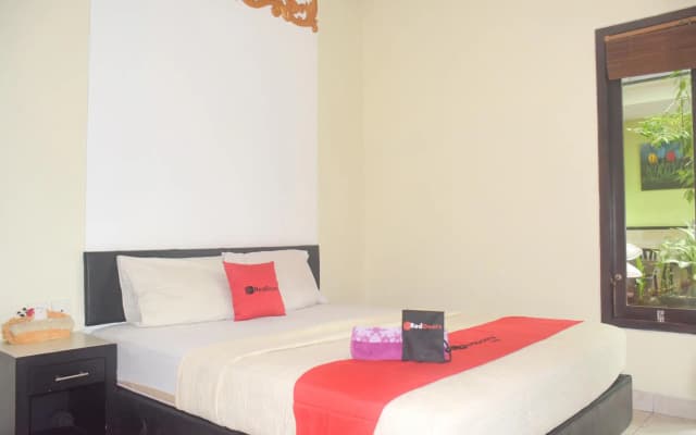 RedDoorz near Ngurah Rai Airport - photo 5