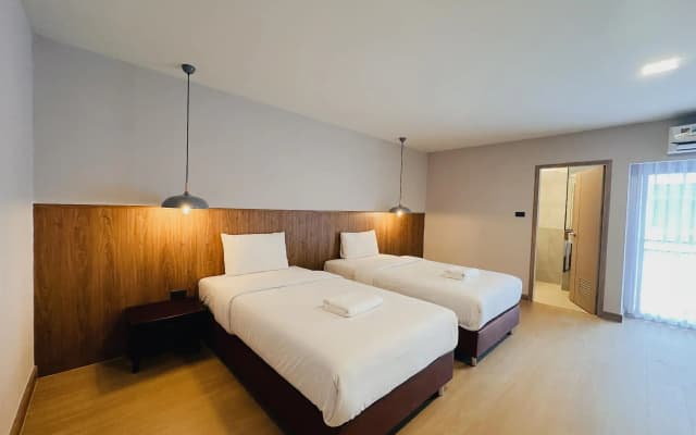 Common Living - photo 5