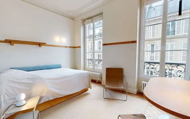 Joivy Delightful 1bed Studio w/ Shared Co-working - photo 4