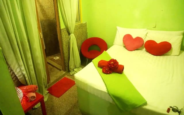 Tropical Guesthouse - photo 2