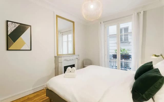 Central Paris 1BR near Palais Royal - photo 3