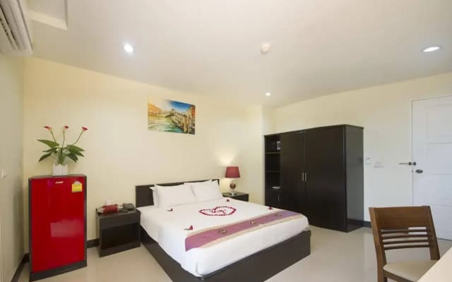 Santiphap Villa & Hotel - photo 2