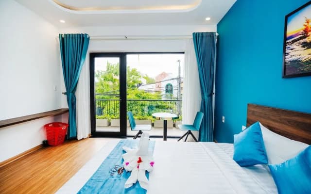 Lip Lip Villa - photo 5