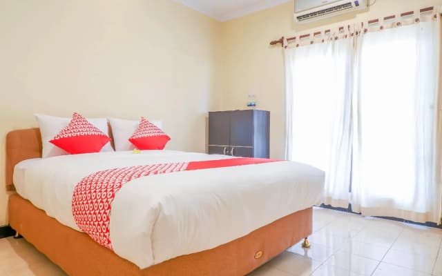 Super OYO 1654 Maha Bharata Kuta Inn - photo 3