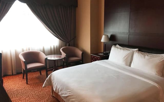 The Regency Hotel Kuala Lumpur - photo 4