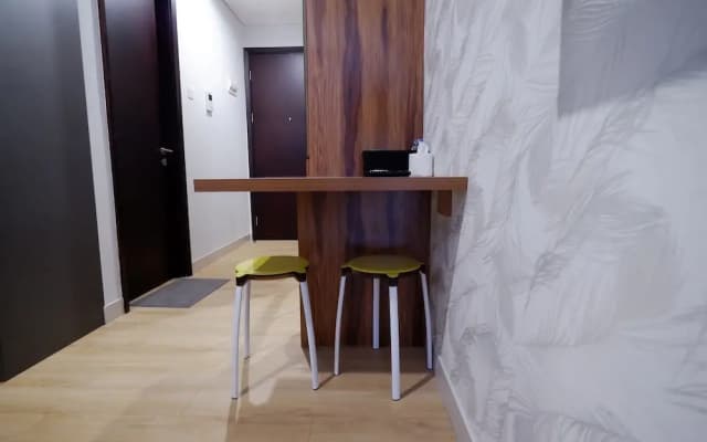 Comfortable Studio Puri Mansion Apartment - photo 5