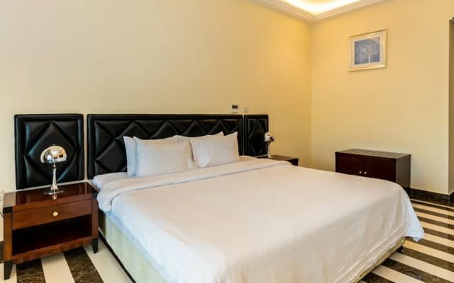 Royal Mirage Hotel And Apartments - photo 3