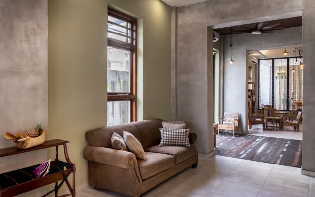 Treasures Hotel and Suites - photo 4