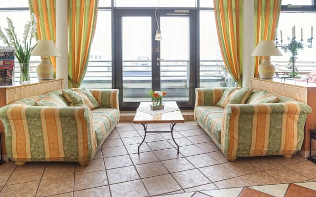 Radisson Hotel Berlin Charlottenburg - photo 3