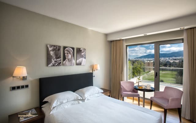 Athens Gate Hotel - photo 3