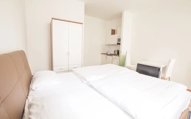 Grand Central Apartments - photo 5